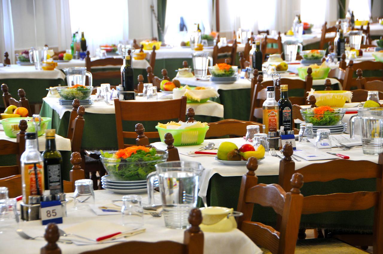 Casa Marina Bruno E Paola Mari Hotel Caorle Eksteriør billede