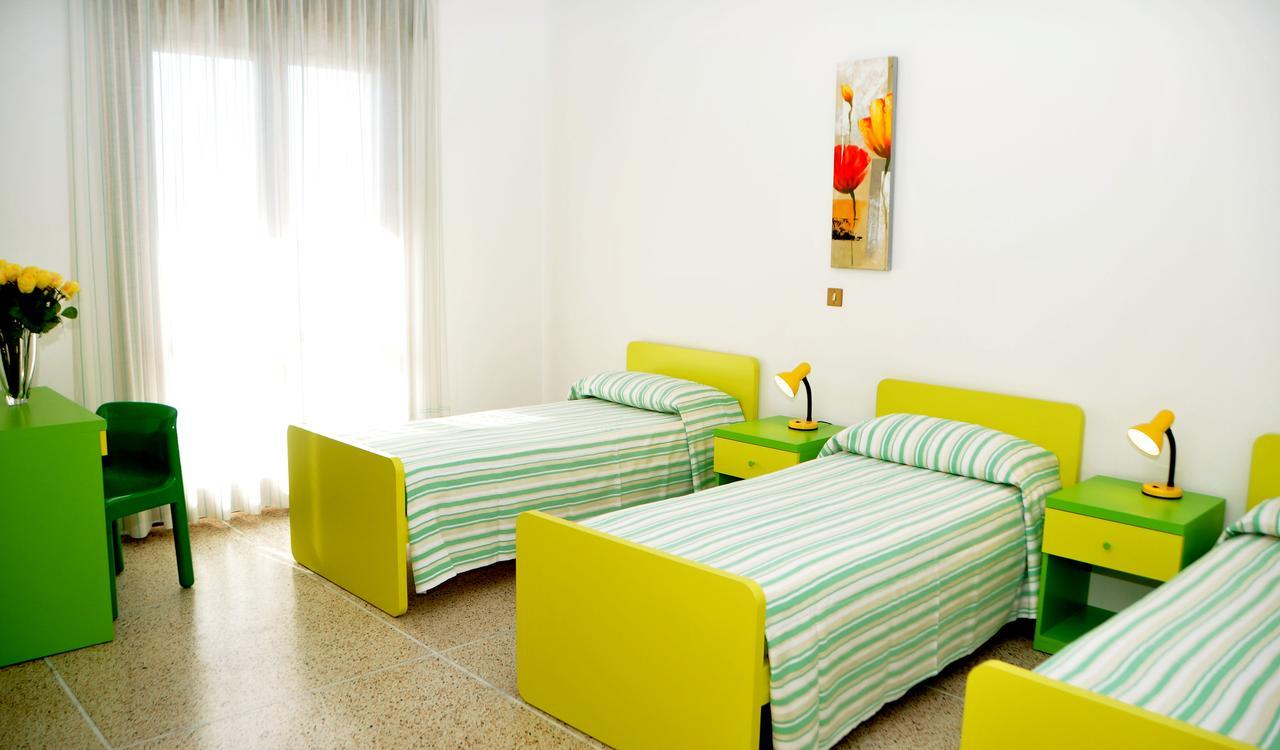 Casa Marina Bruno E Paola Mari Hotel Caorle Eksteriør billede